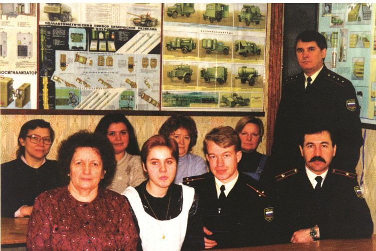 БФ. личный состав  вет лаб флота. 2003 г