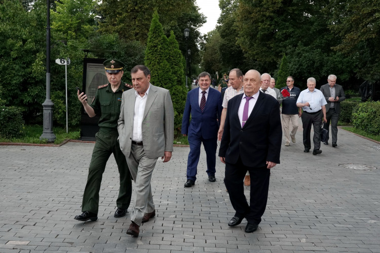 Д.В. Булгаков, В.П. Ветров. Е.М.Выскребенцев. 1 августа 2023г