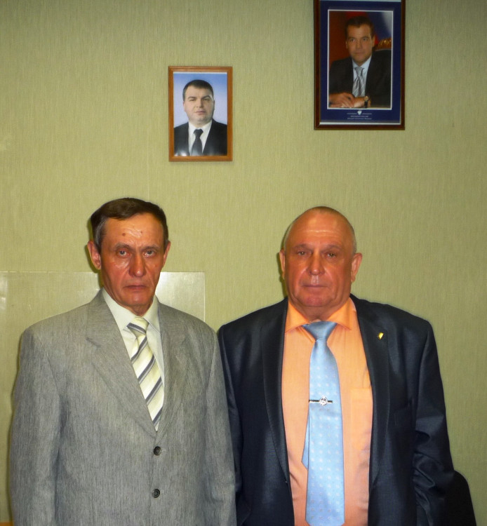 генерал-майор ветеринарной службы Виталий Ветров. полковник ветеринарной службы В.П. Попов