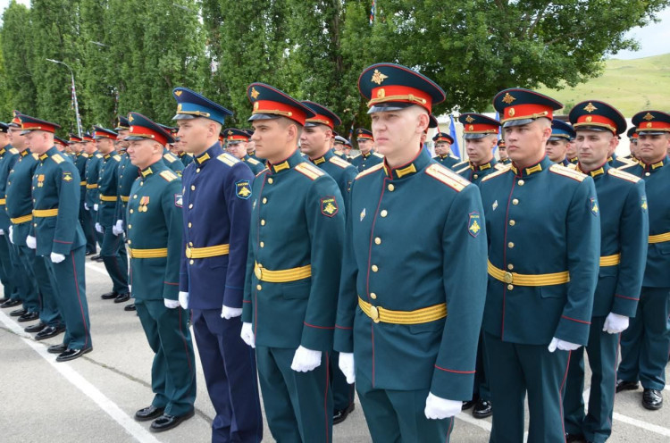 Выпуск офицеров в Вольском военном институте МТО. 2024