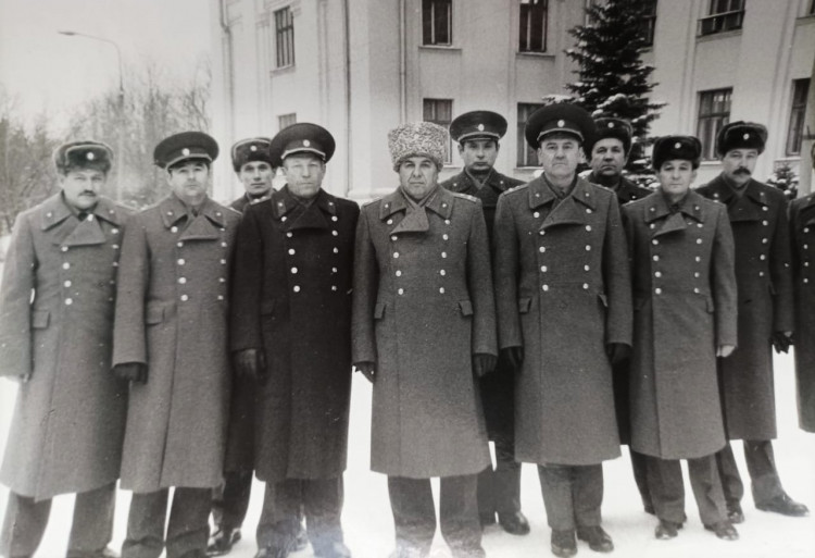 из альбома Бориса Простынкина