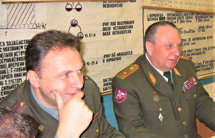 генерал-майор ветеринарной службы Виталий Петрович Ветров. полковник Ю.Г. Боев