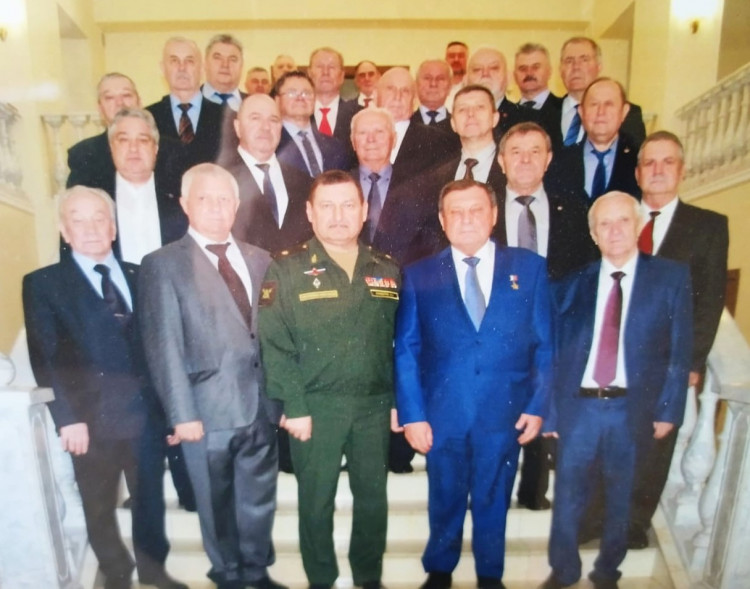 Ветераны Тыла ВС на 25 летии МОО ветеранов..